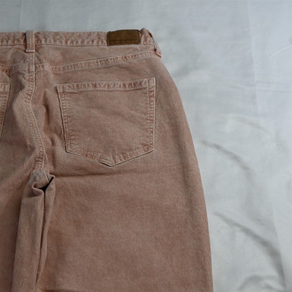 American Eagle 8 Pink Corduroy Mom Super Stretch Tapered Womens Jean Pants - Picture 5 of 7
